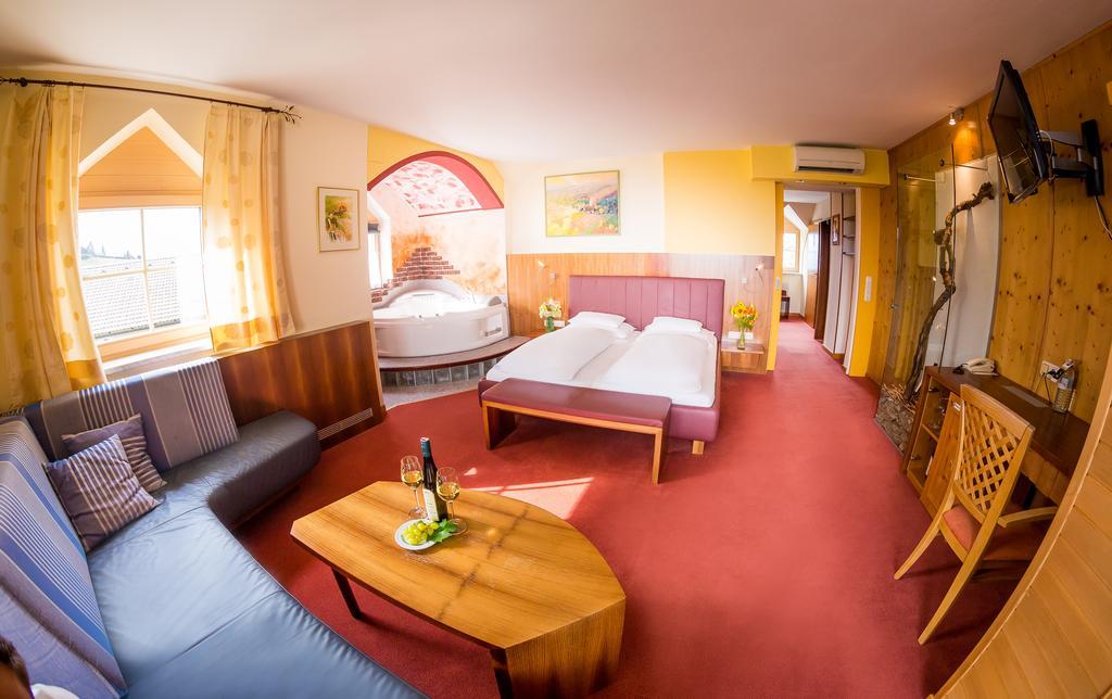 Das Kappel Wein Gut Hotel Kitzeck im Sausal Kamer foto